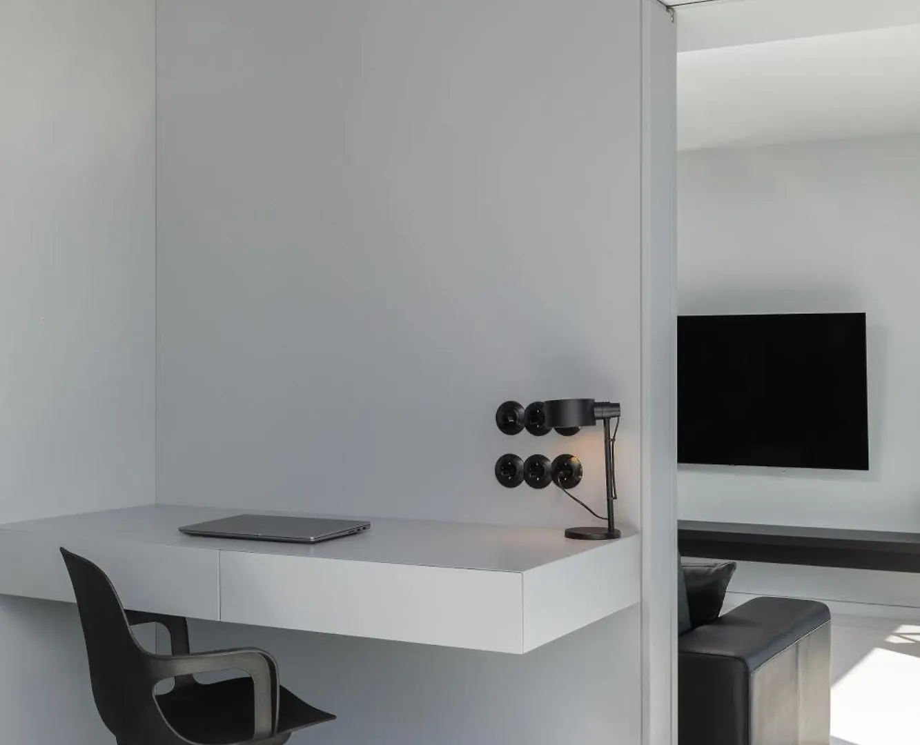 Nero Luxury Suites By Zennova Thessaloniki Apartment