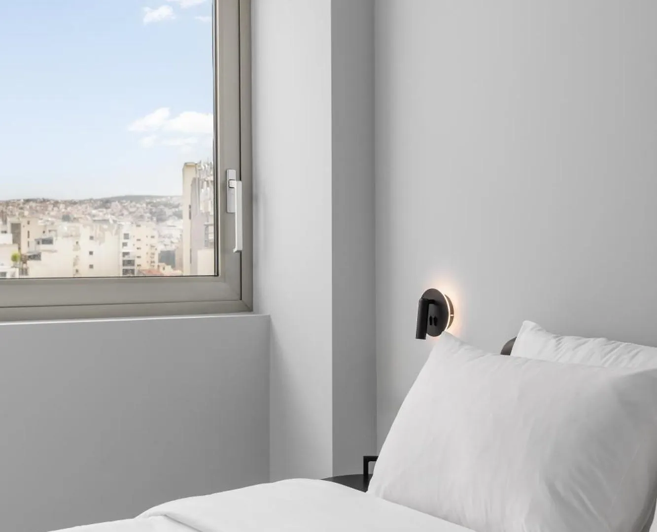 Nero Luxury Suites By Zennova Thessaloniki 0*,