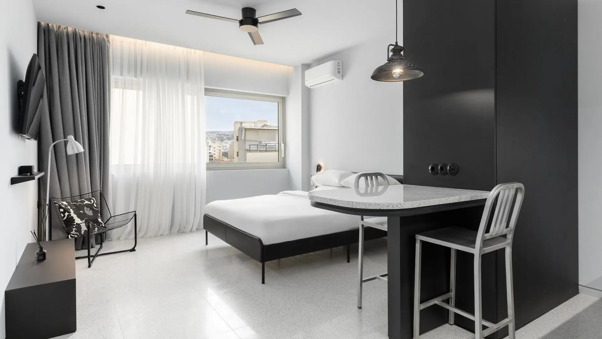 Nero Luxury Suites By Zennova Thessaloniki 0*,